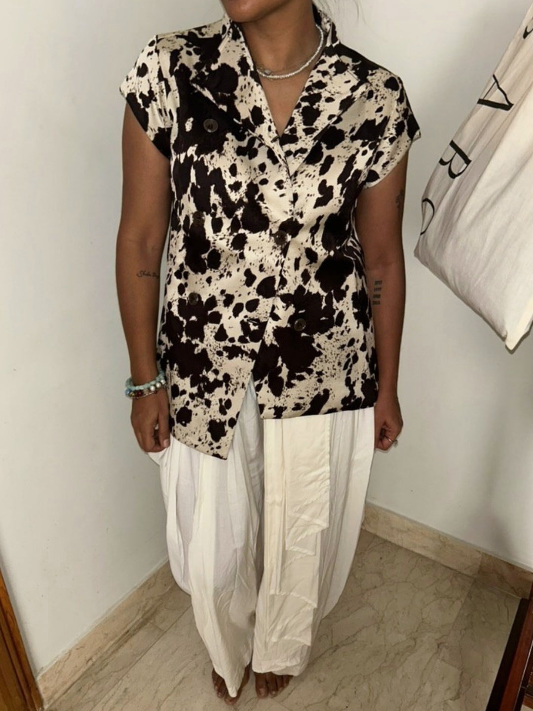 Hostess Top